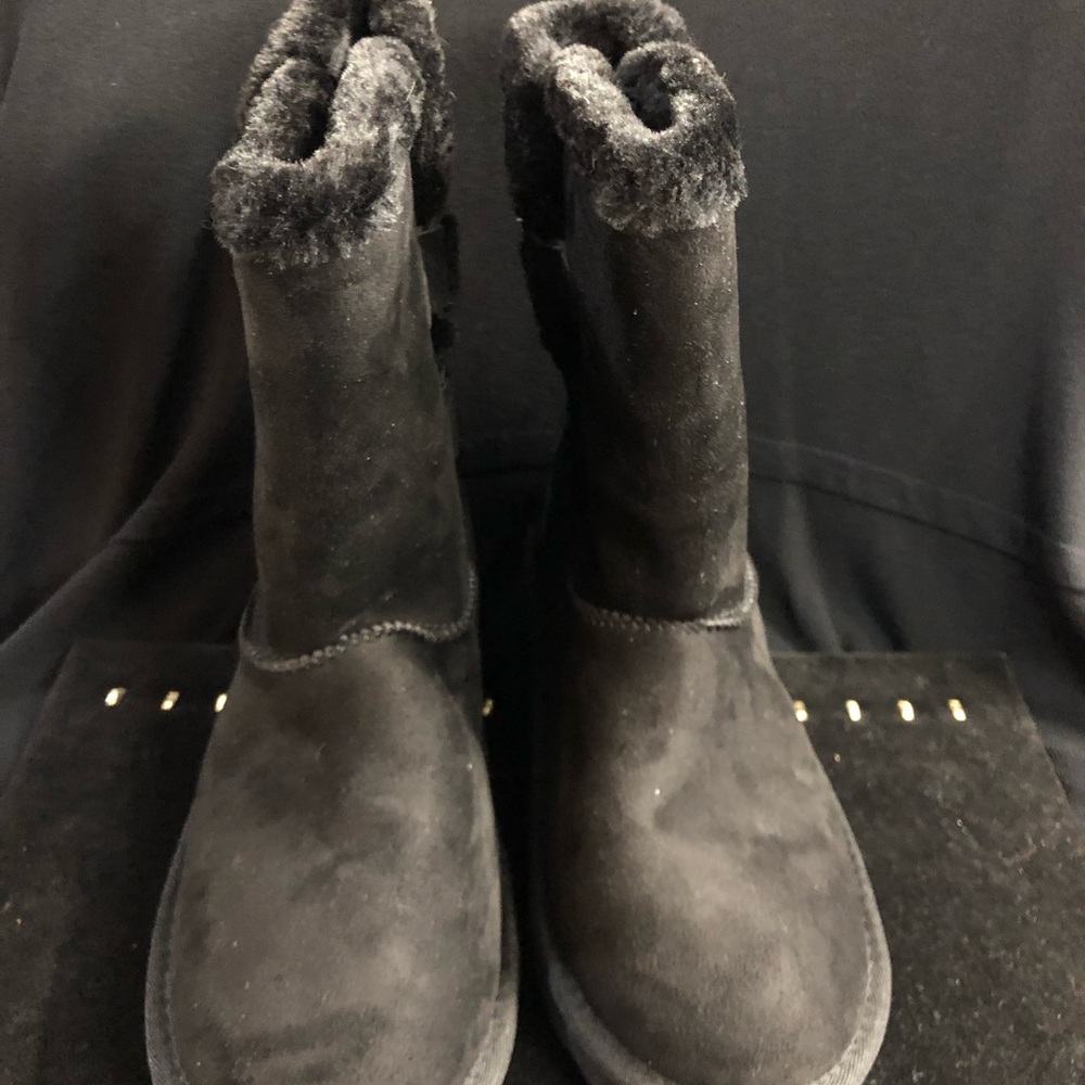 Women’s Black Suede Shearling Mid-Calf Boot